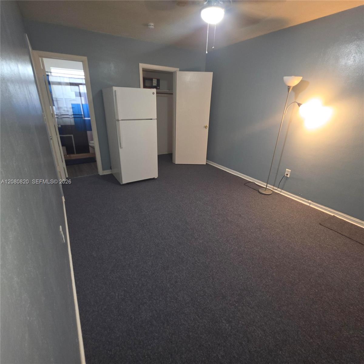 28 NW 170th St # 2 — Photo 2