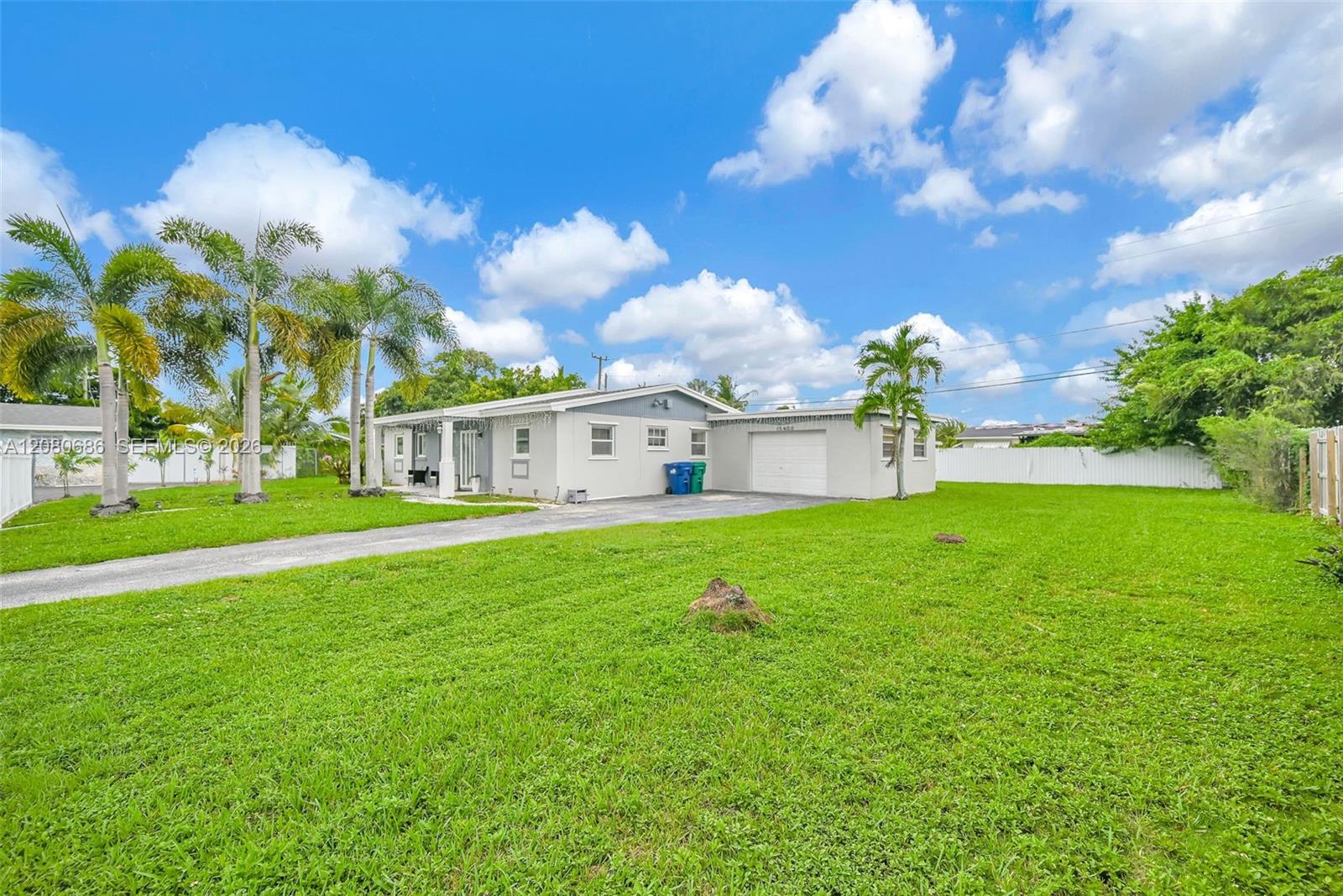 15400 SW 297th Ter — Photo 4