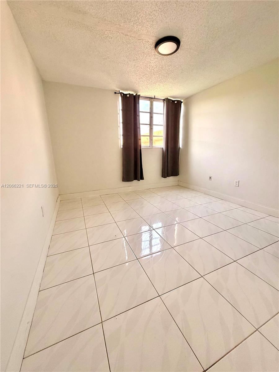 840 NW 87th Ave # 406 — Photo 4