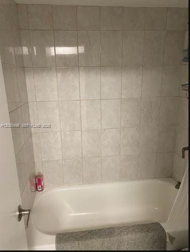 16750 NE 10th Ave # 317 — Photo 2