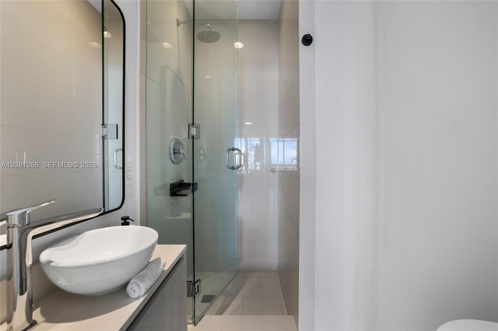 480 NE 31st St # 1502 — Photo 3