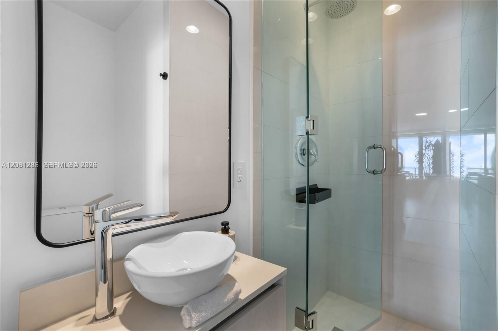 480 NE 31st St # 1502 — Photo 4