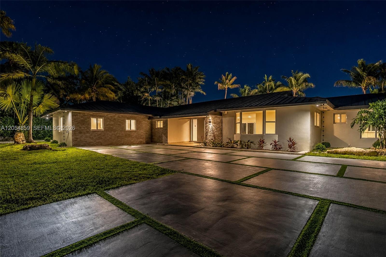 8600 SW 162nd Street, Palmetto Bay FL 33157