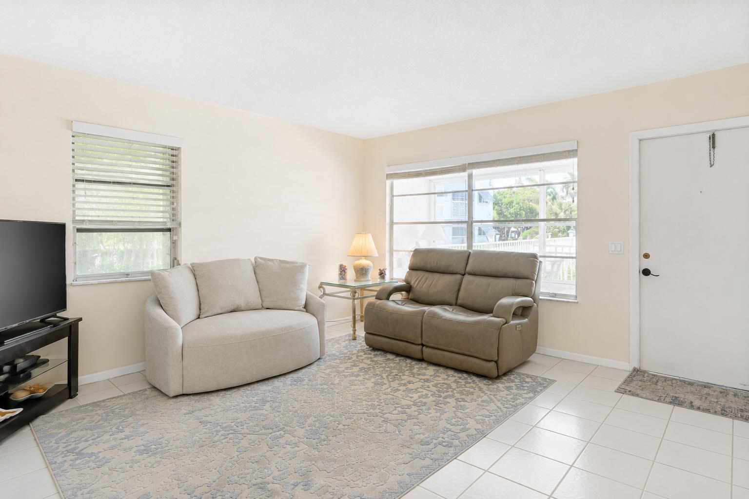 632 SNUG HARBOR Drive # D18 — Photo 3