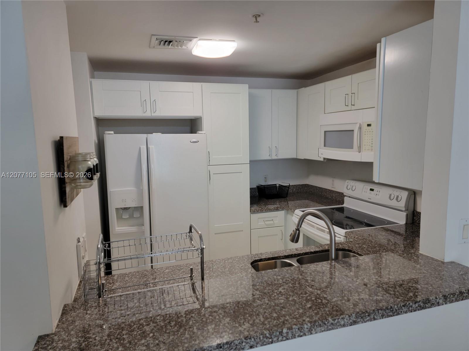 185 SE 14th Ter # 1101 — Photo 5