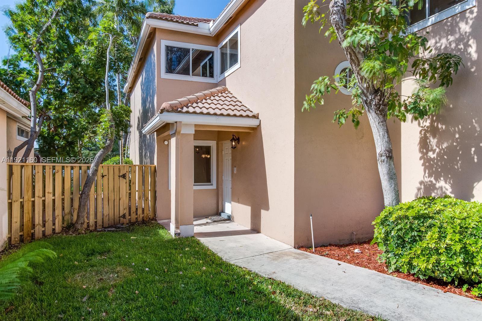 10191 NW 5TH STREET — Photo 2