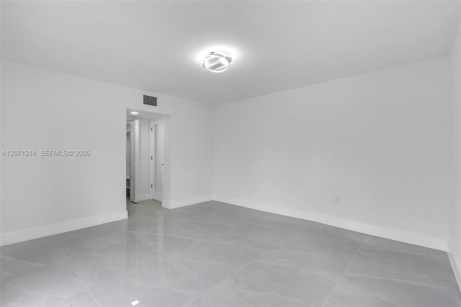 4450 NW 169th Ter View 9