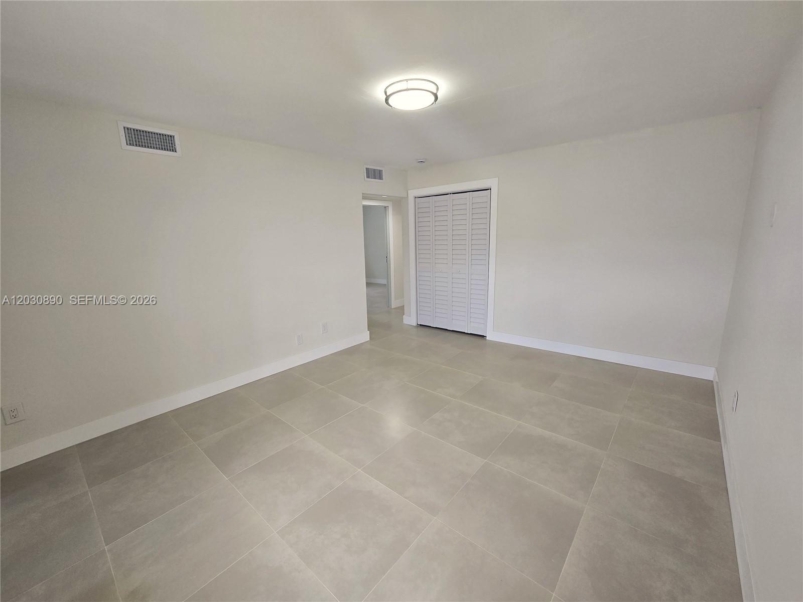 8891 SW 36th St # 8891 — Photo 2