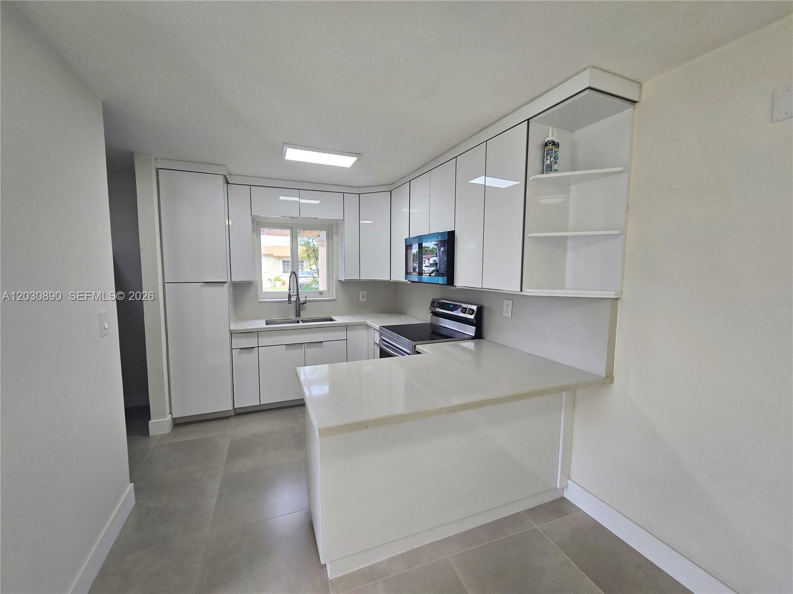 8891 SW 36th St # 8891 — Photo 5