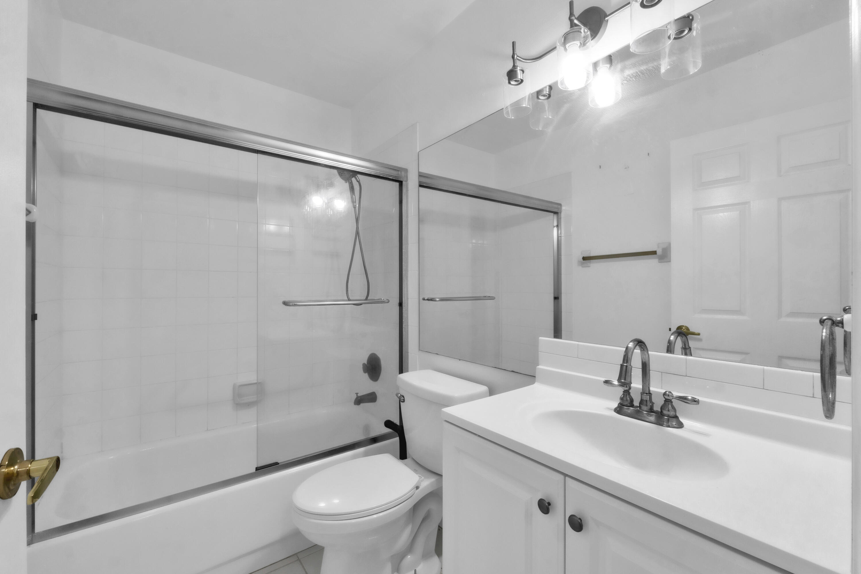 12720 NW 20th Court — Photo 5