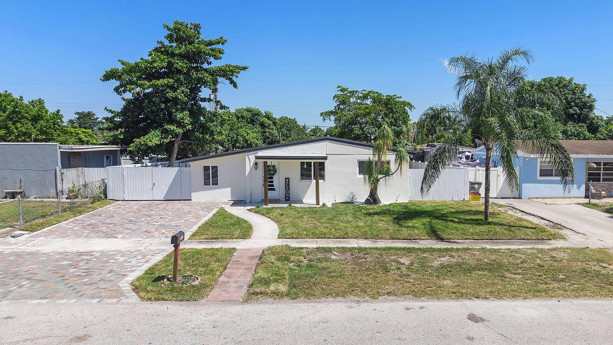 416 Tuskegee Drive, Lake Worth FL 33462