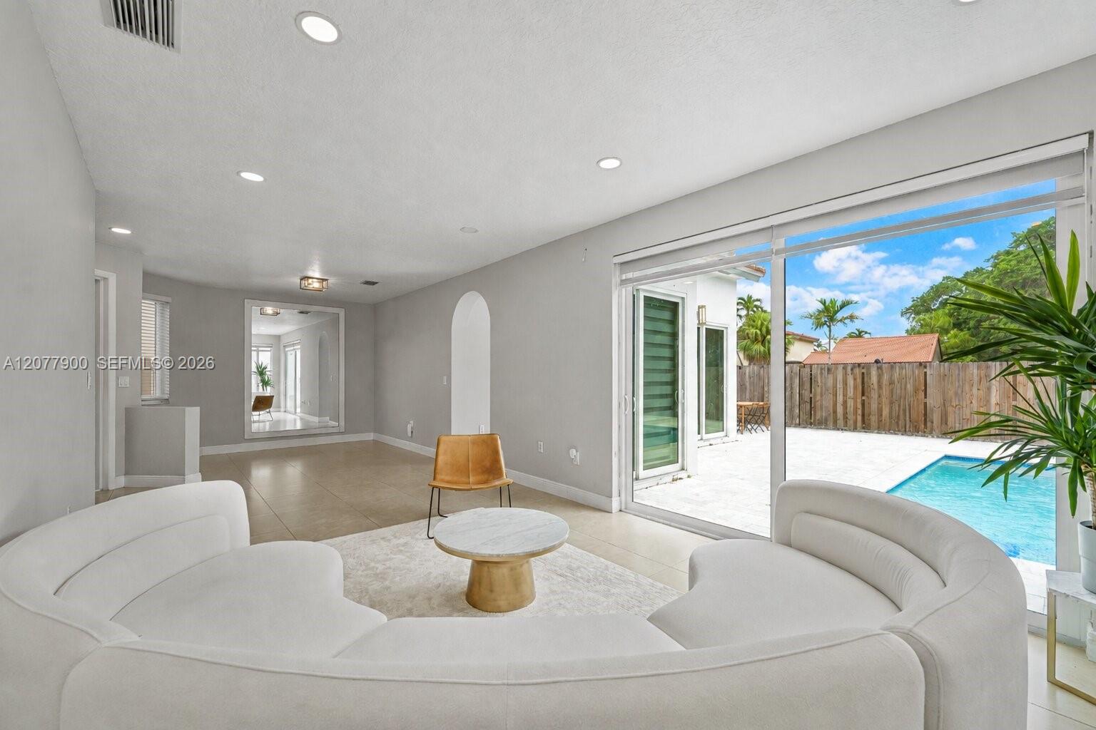 15585 SW 112th Way — Photo 5