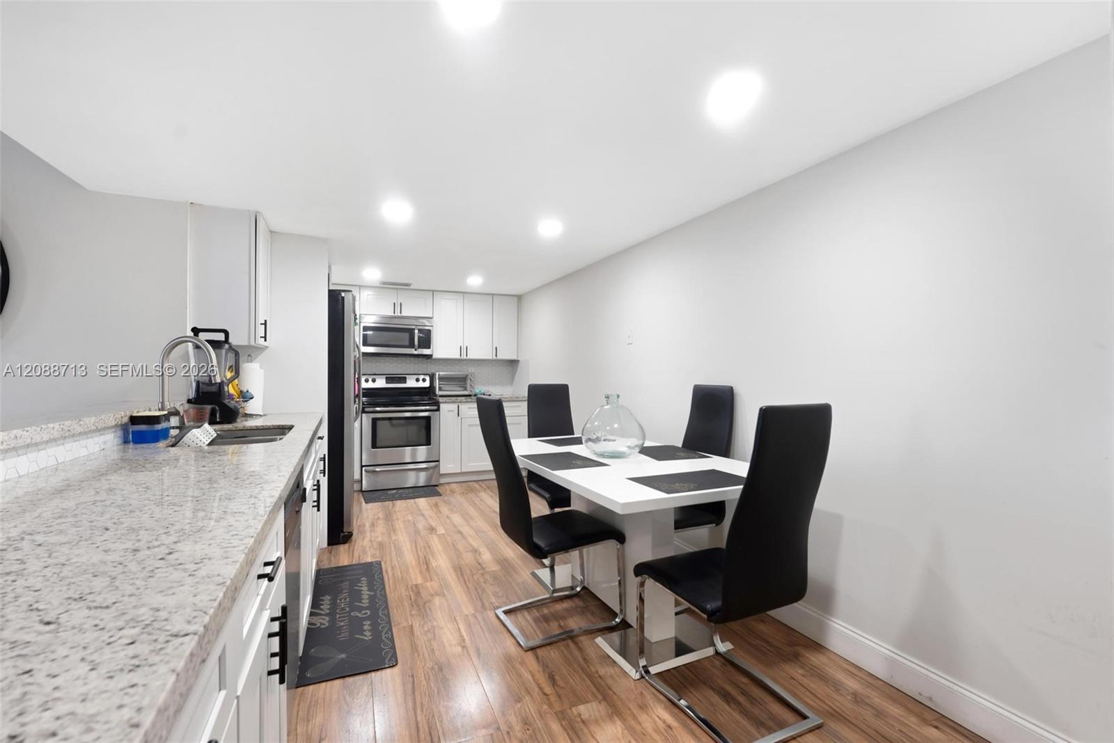 555 NE 123rd St # A — Photo 3