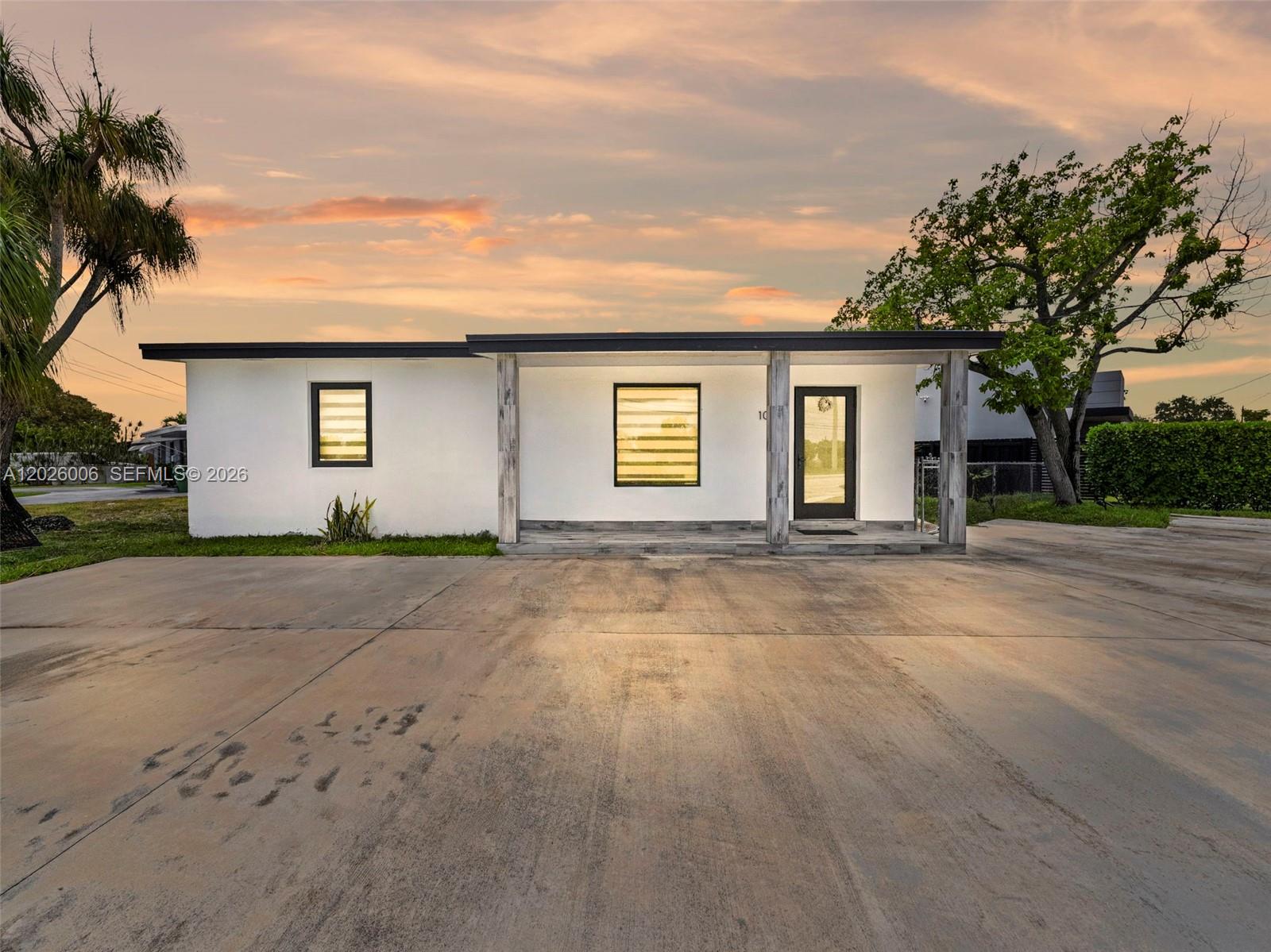 10700 SW 46th St, Miami FL 33165