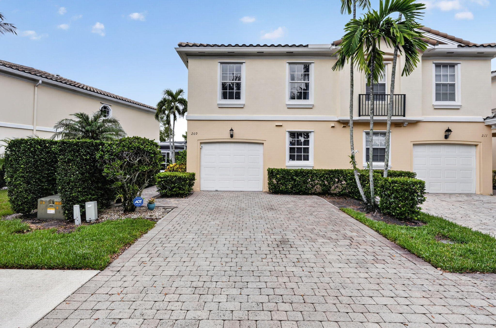 209 FORTUNA Drive, Palm Beach Gardens FL 33410