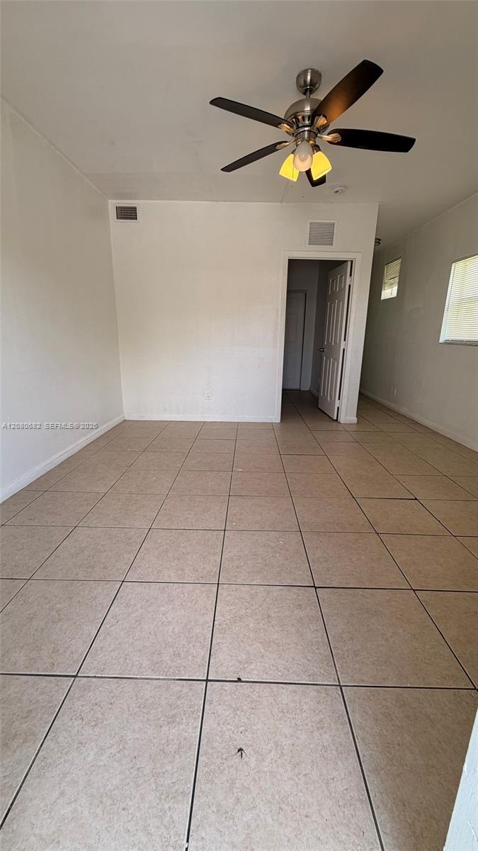 640 SW 9th Court # 02 — Photo 2