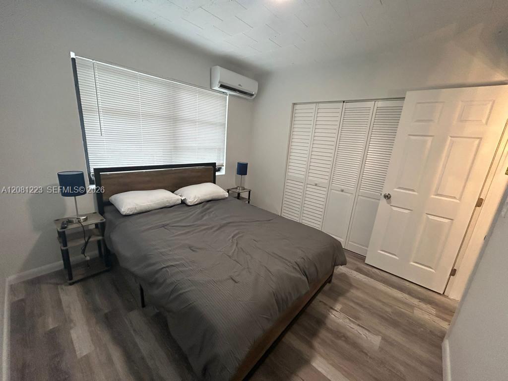 2655 SW 24th Ave # 4 — Photo 3