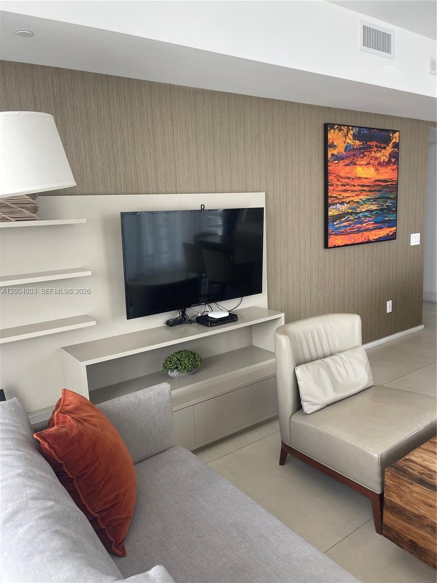 4111 S Ocean Dr # 3411 — Photo 4