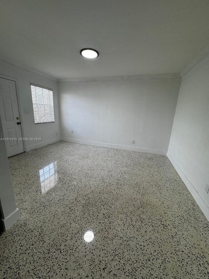 2725 SW 25th St # 3 — Photo 3