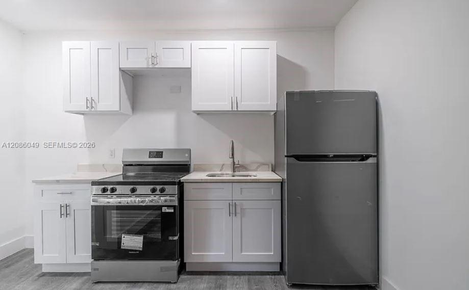 1003 SW 15th Ave # 18 — Photo 2
