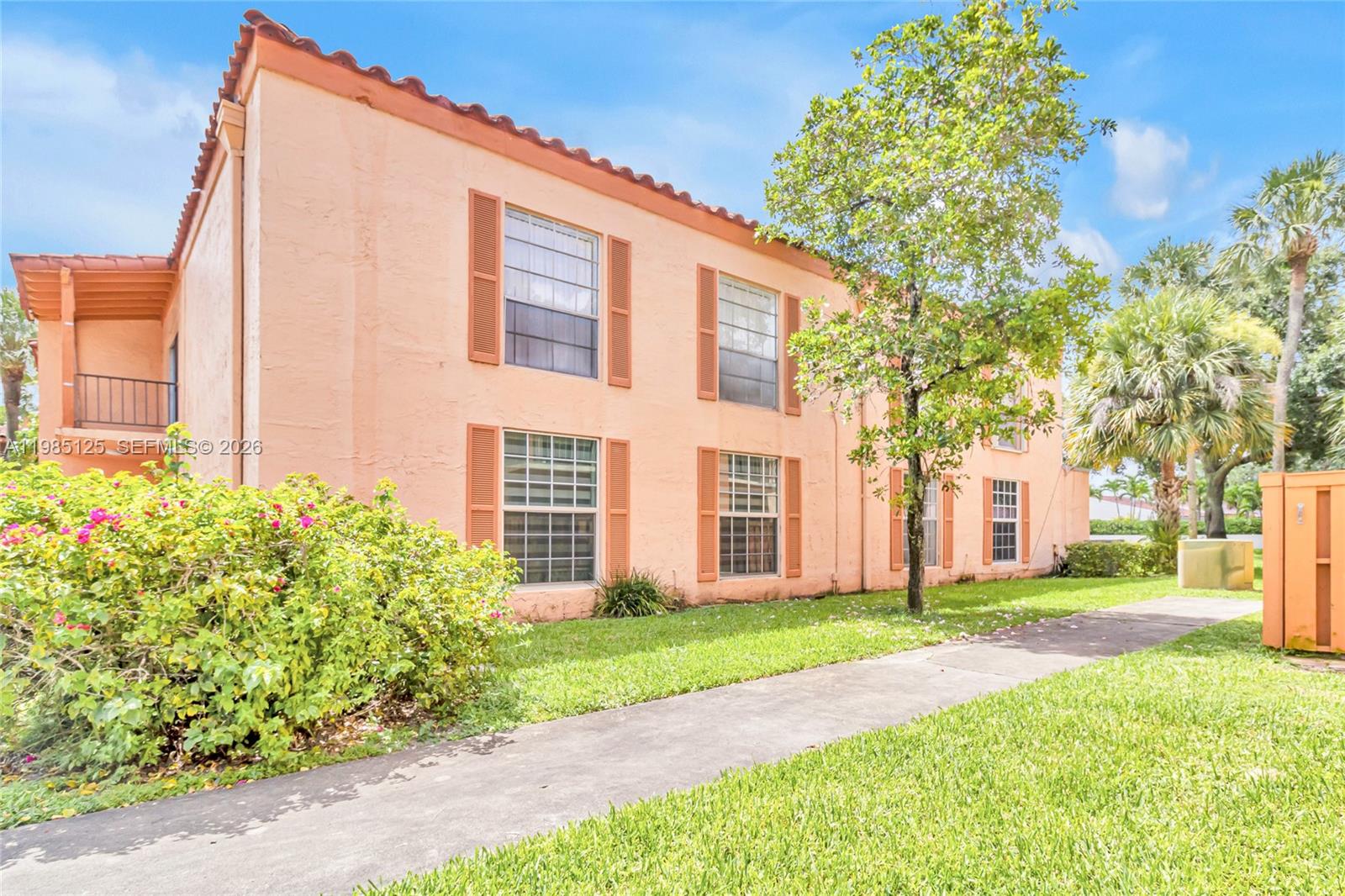7201 Miami Lakes Dr # B14 — Photo 4