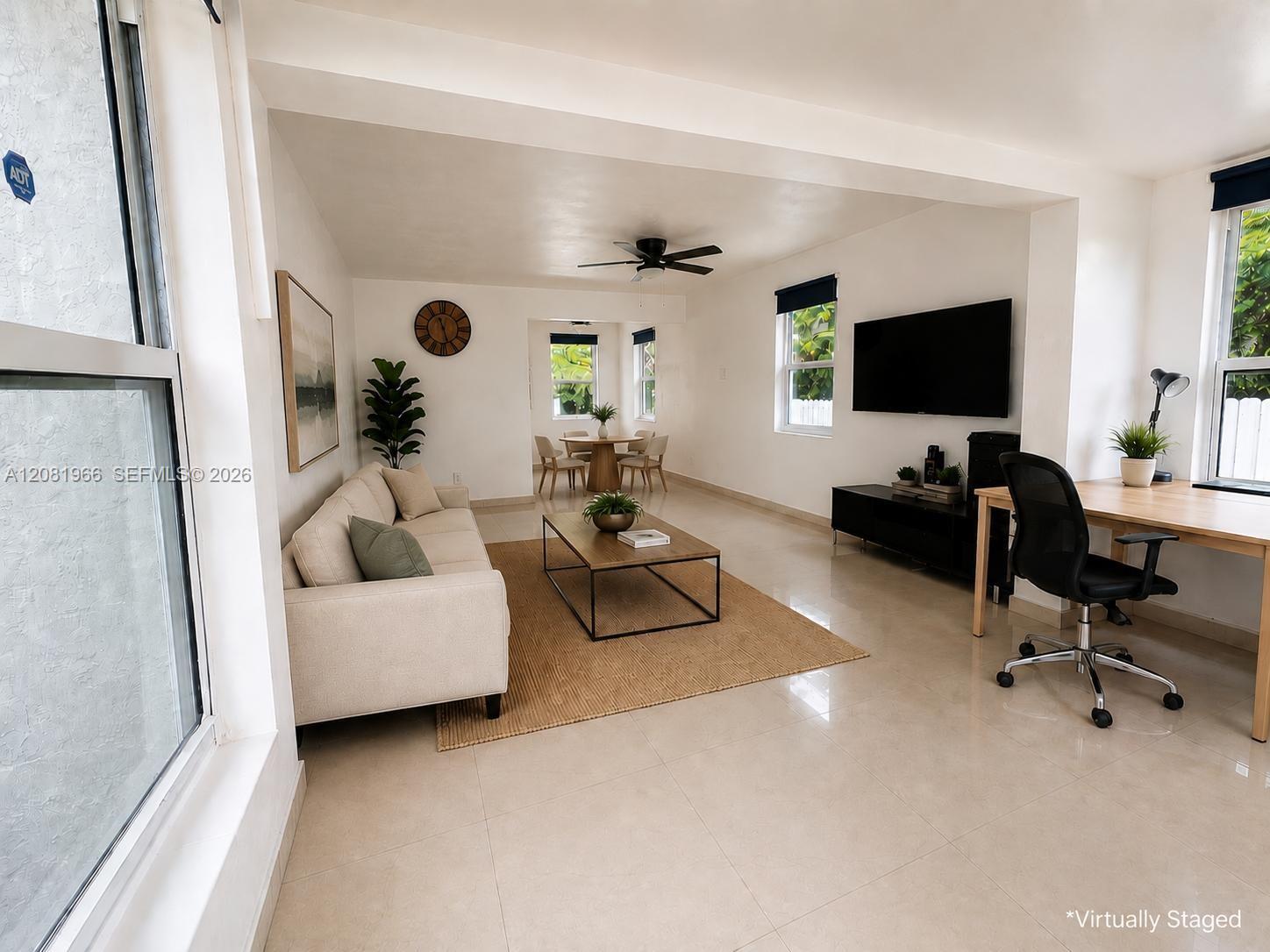 204 SW 7th Ave — Photo 4