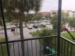 7300 NW 17th Street # 318, Plantation FL 33313