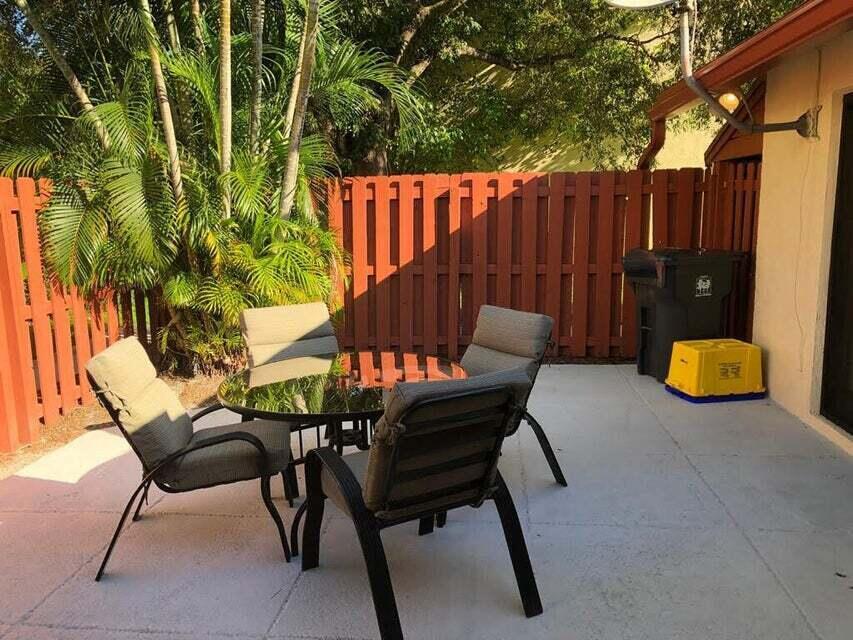 13825 YARMOUTH Drive # D — Photo 3