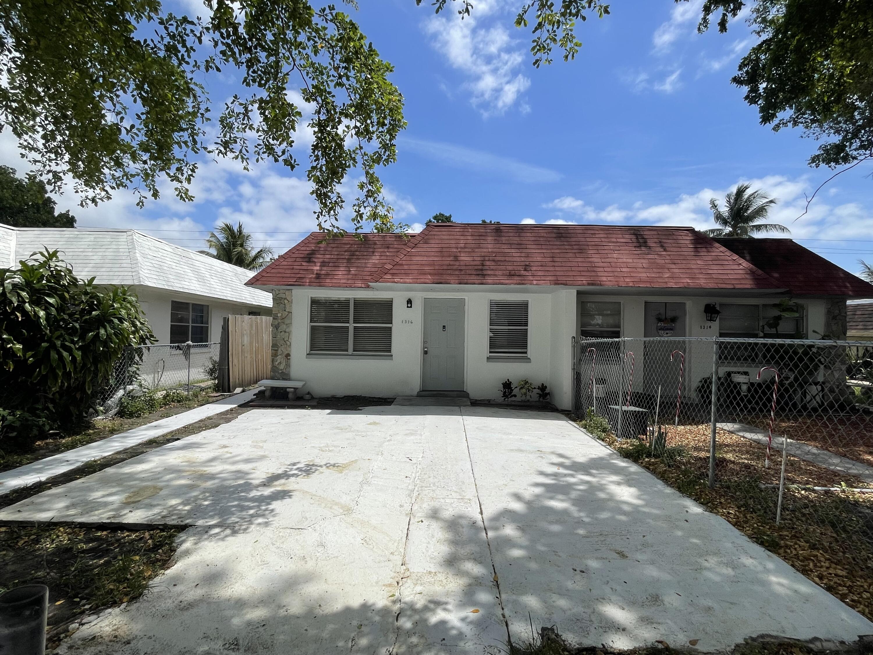 1316 NW 8TH Avenue # A — Photo 4