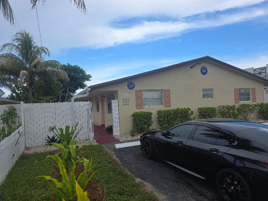 3640 NE 1ST Avenue # 3, Oakland Park FL 33334
