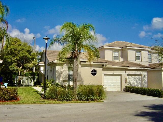 3133 ENCLAVE Way, Lauderhill FL 33319