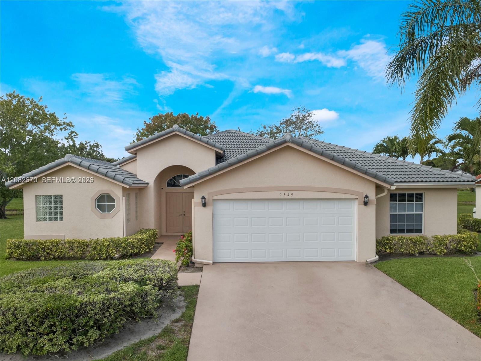 2549 Egret Lake Dr — Photo 5