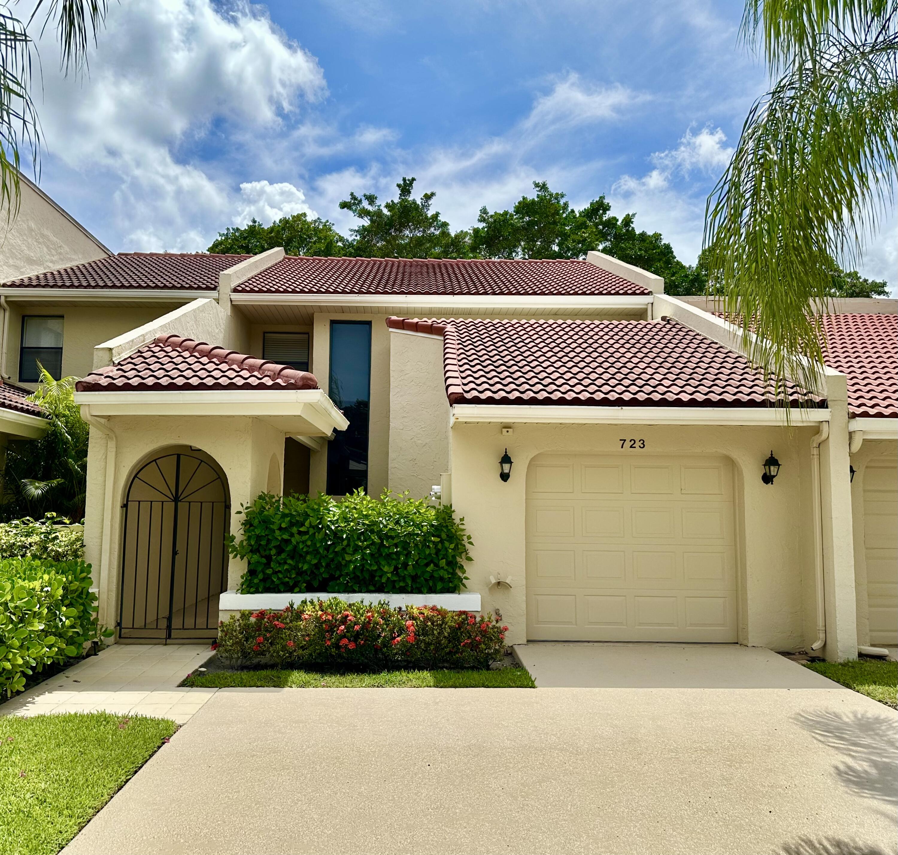 723 Windermere Way, Palm Beach Gardens FL 33418