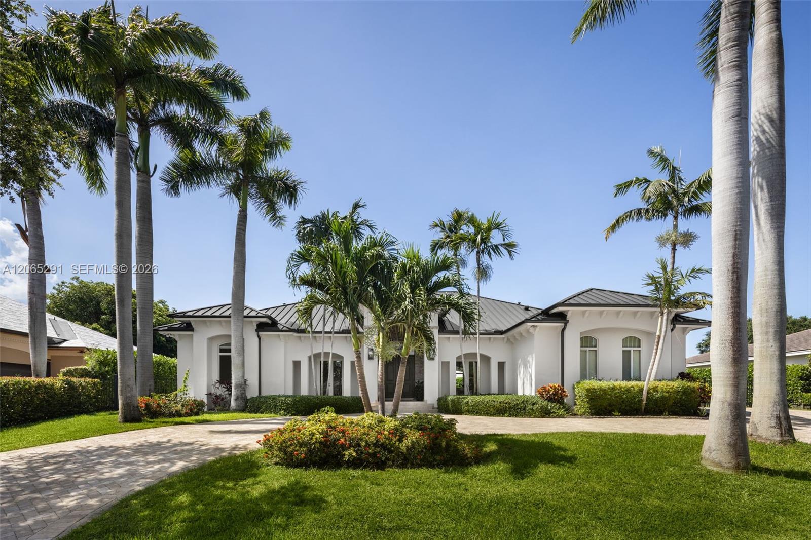 8111 SW 178th St, Palmetto Bay FL 33157