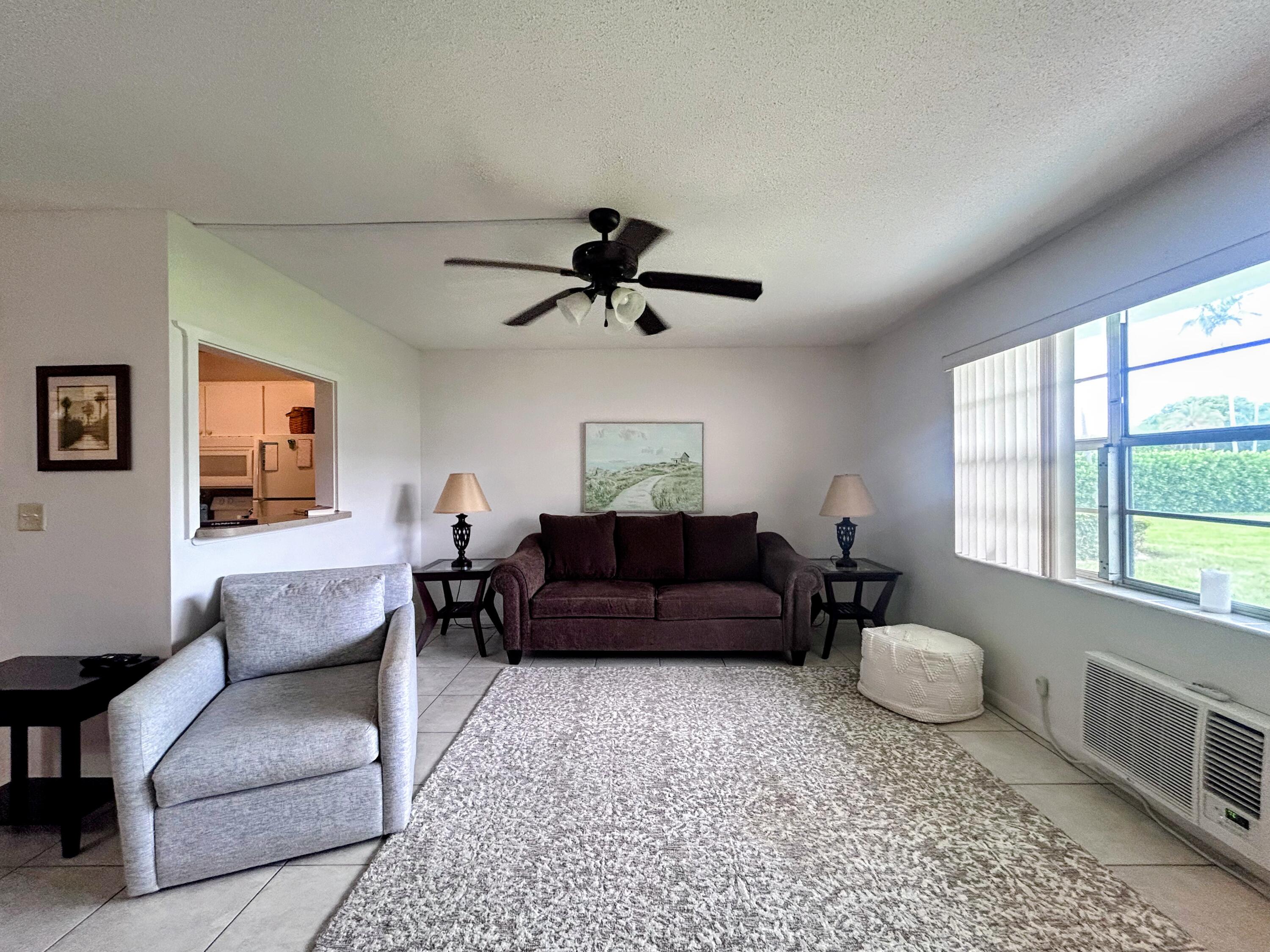 680 W Horizons W # 103 — Photo 2