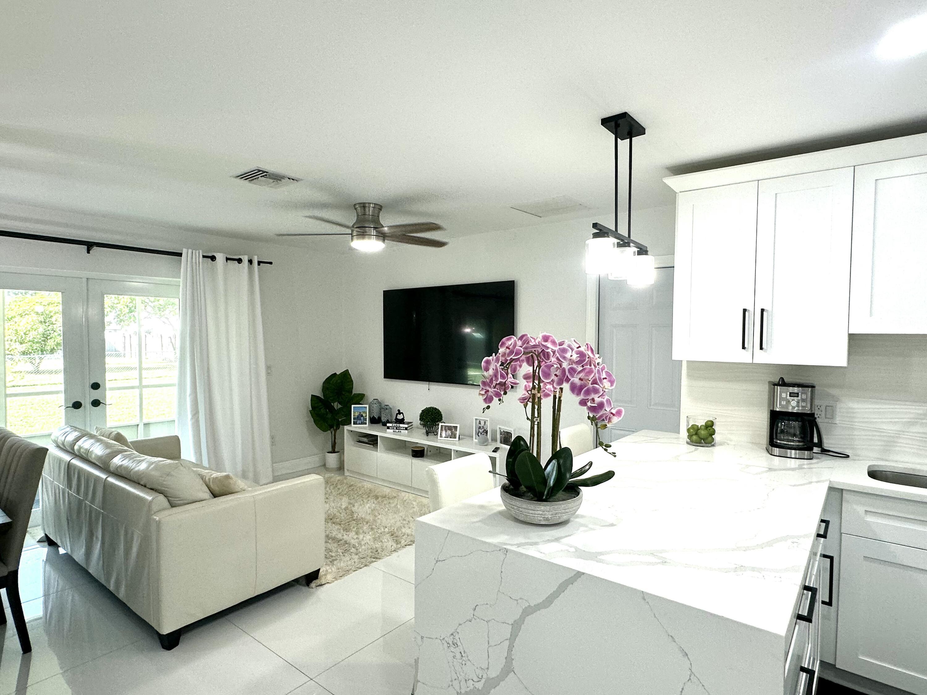 121 EIDER Court — Photo 5