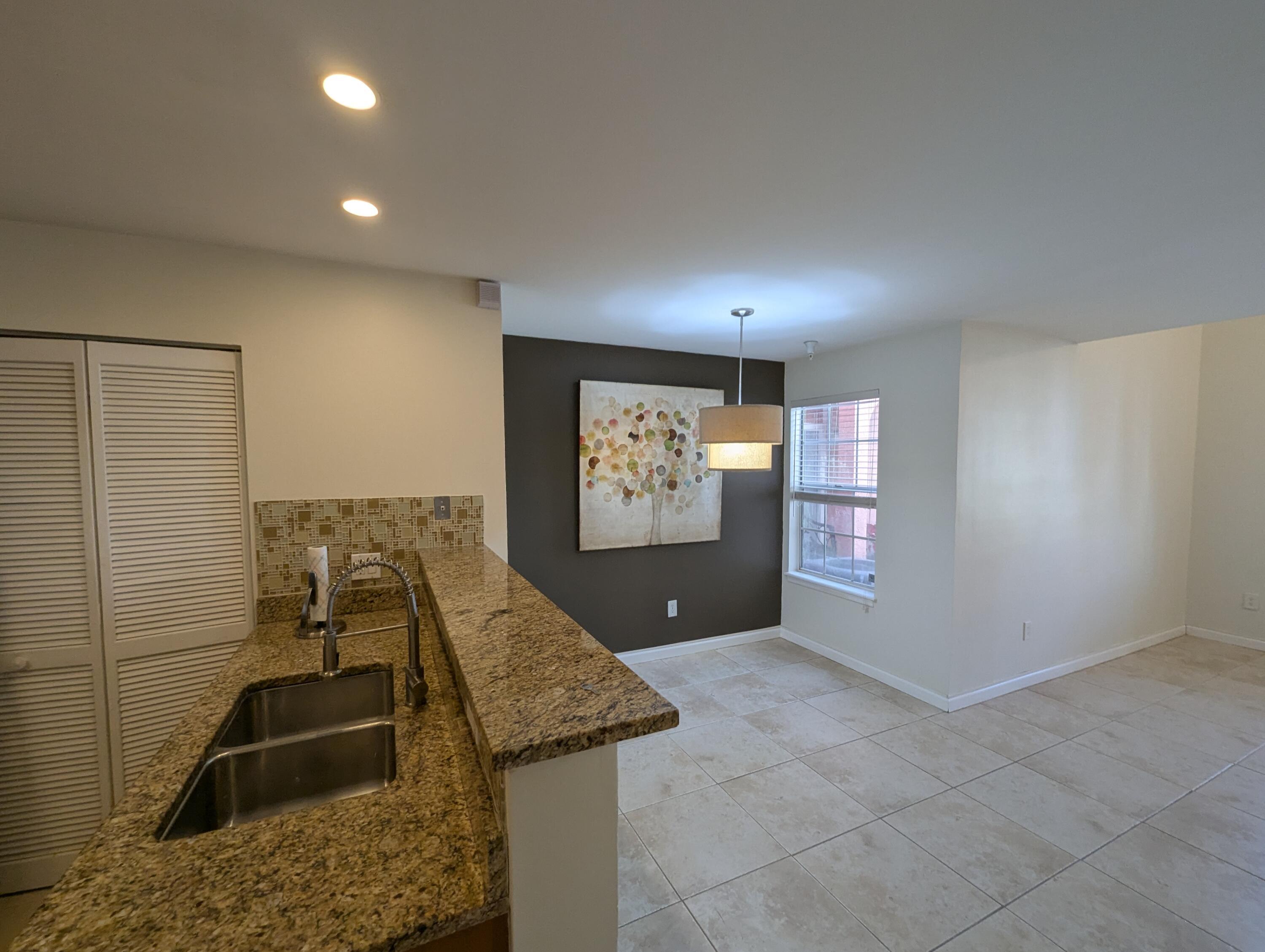 1335 CRYSTAL Way # E — Photo 4
