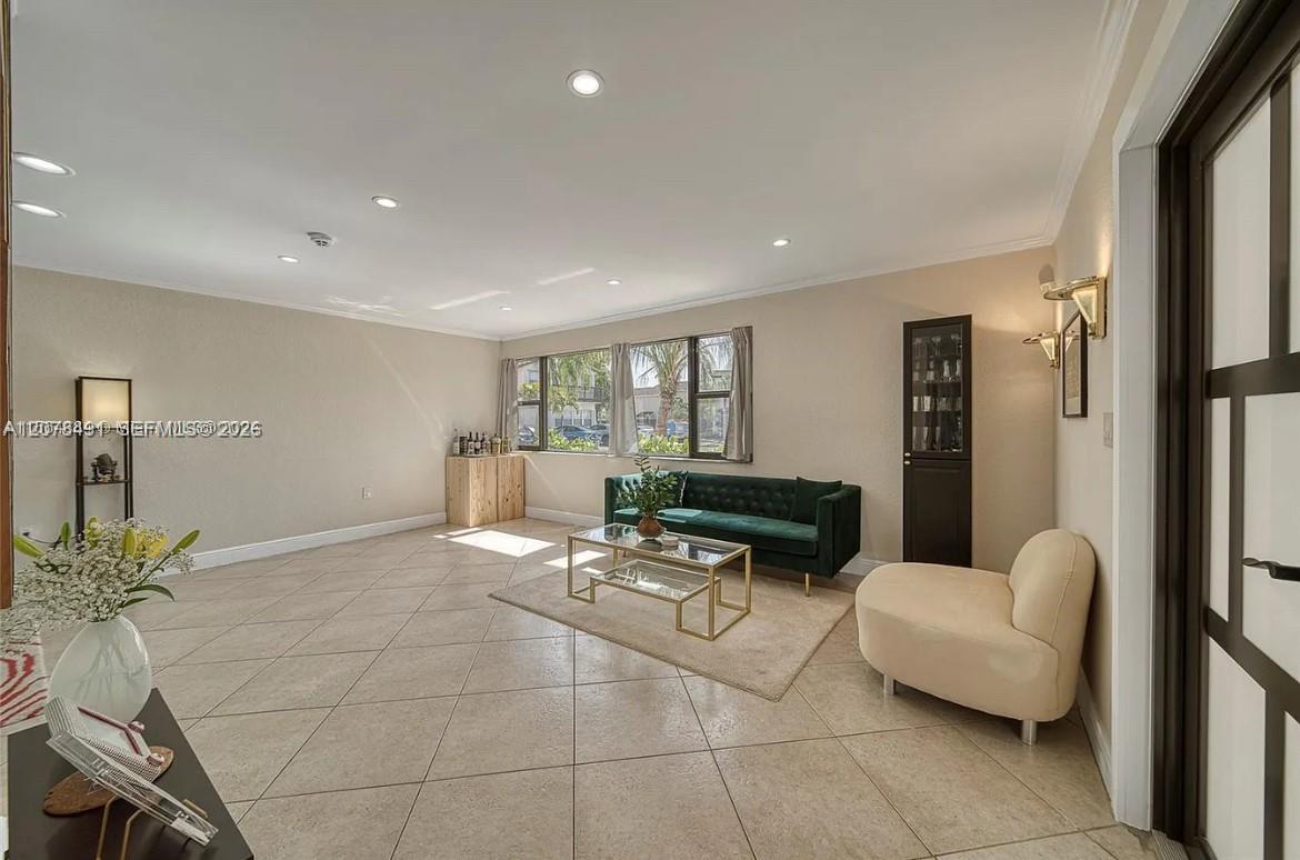 13267 SW 9th Ln — Photo 4