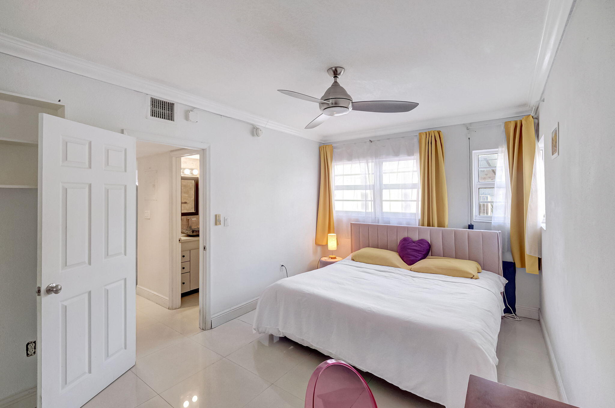 900 Euclid Avenue # 8, Miami Beach FL 33139