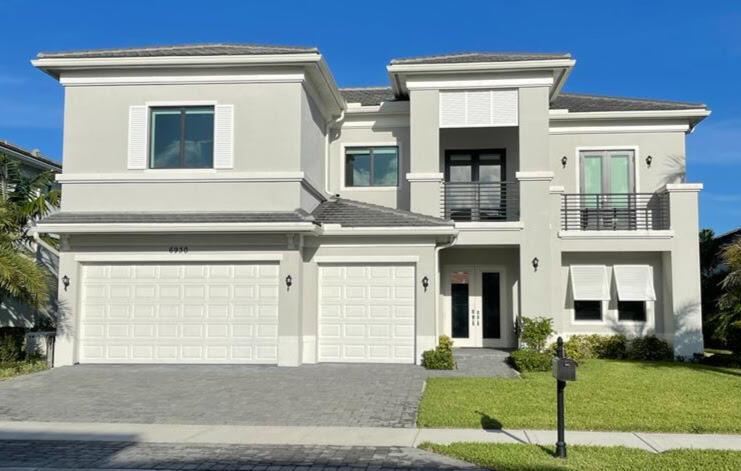 6930 NW 27th Avenue, Boca Raton FL 33496