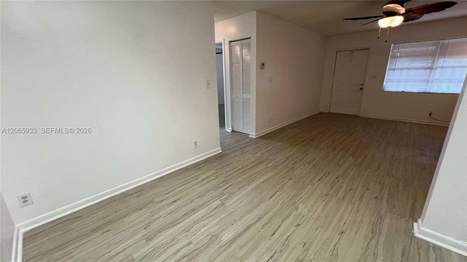 4235 SW 62nd Ave # W — Photo 5