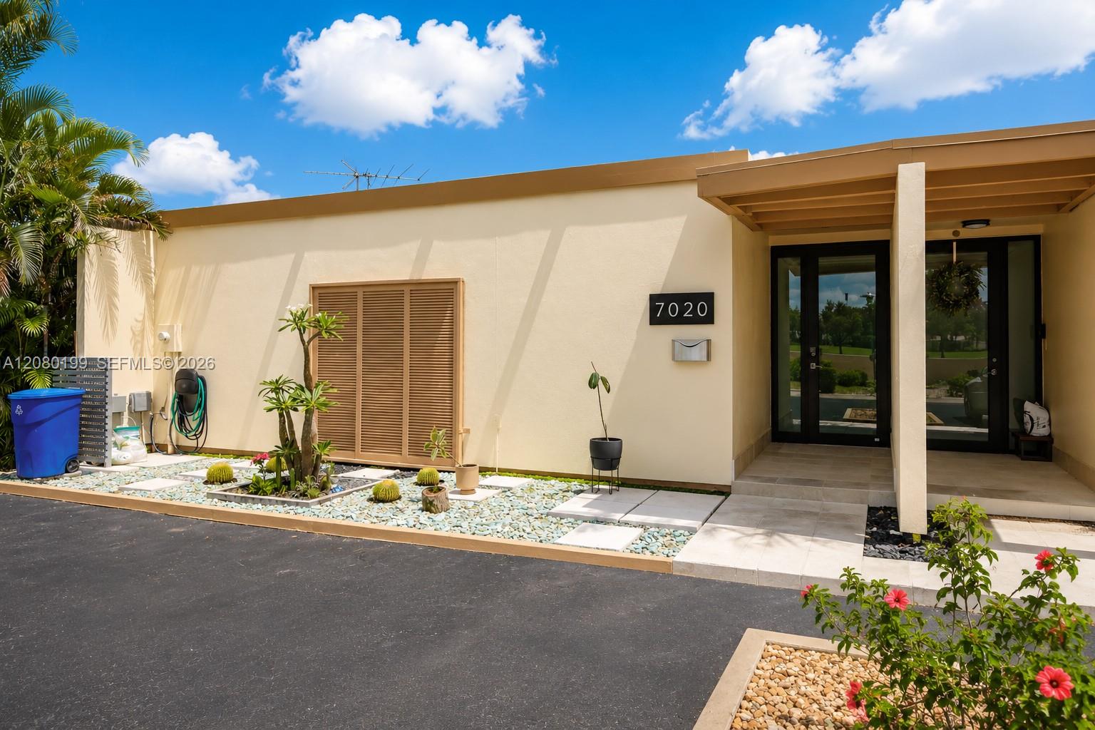 7020 Crown Gate Dr # 7020 — Photo 3