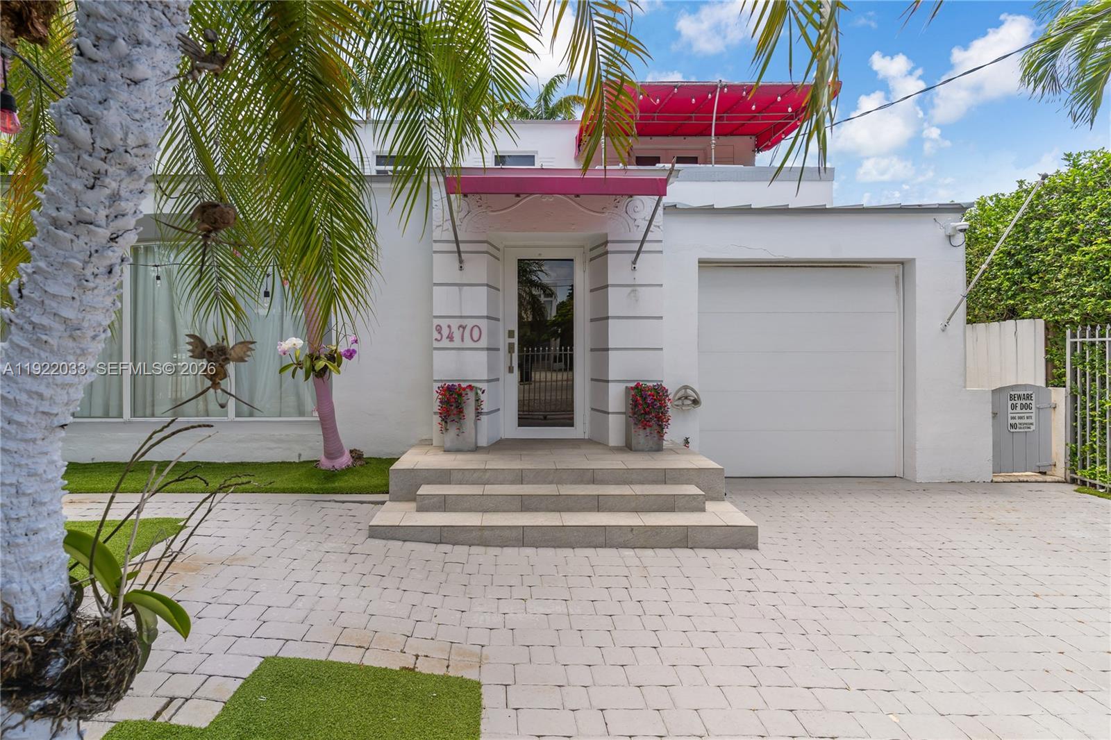3470 Sheridan Ave — Photo 4