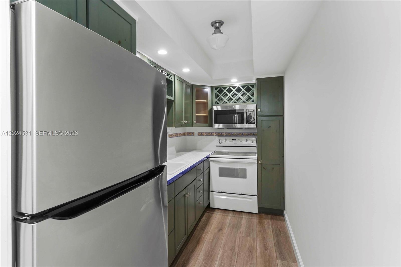 16518 NE 26th Ave # 405 — Photo 5