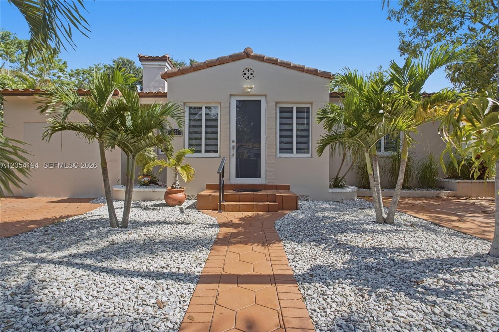 741 NE 81st St, Miami FL 33138
