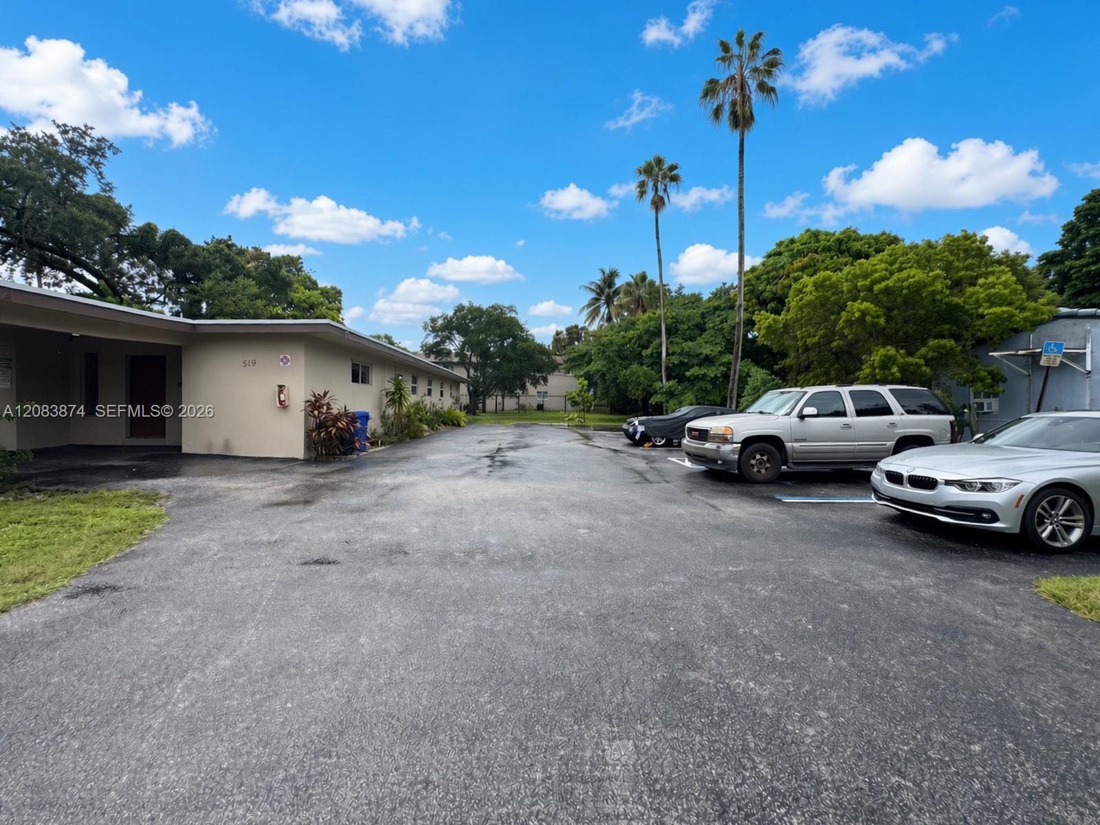 519 NW 23rd Ave — Photo 4