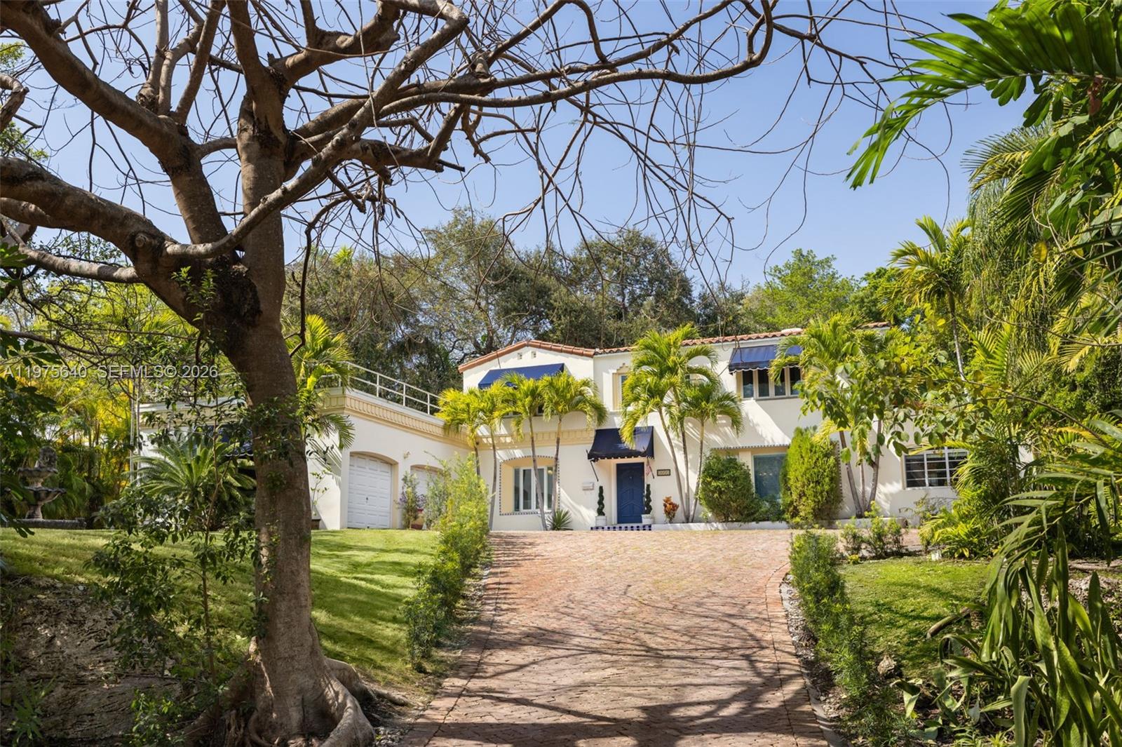 1645 S Bayshore Dr View 3