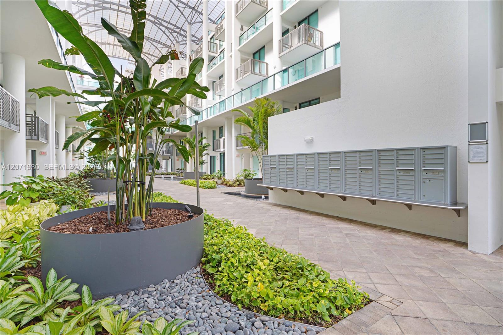 6000 Collins Ave # 336 — Photo 3