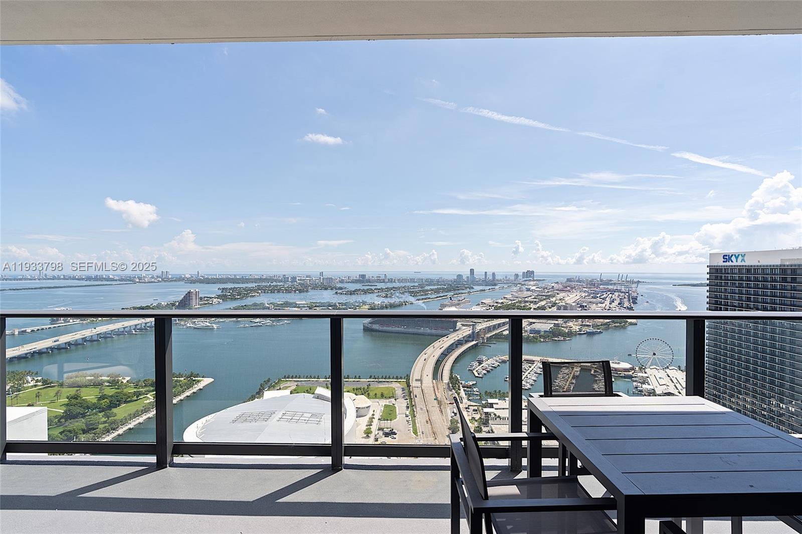 159 NE 6th St # 5015, Miami FL 33132