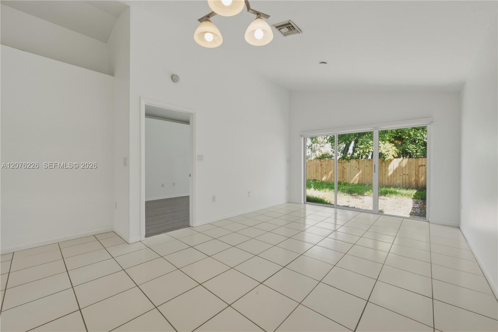 15969 SW 2nd St — Photo 5